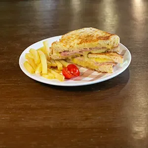 Grilled Ham & Cheese sandwich by cafe de thaan aoan