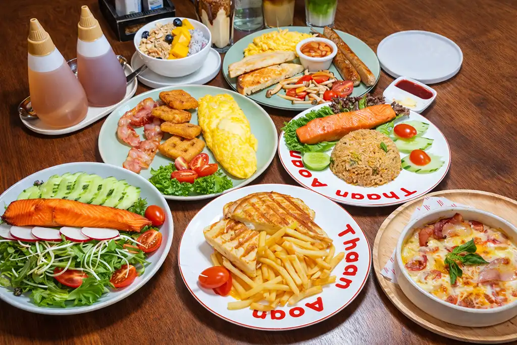 best breakfast in chiang mai