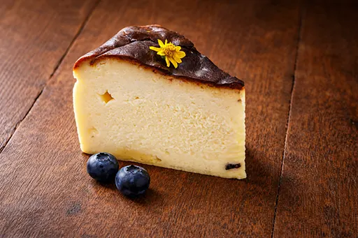 order burnt cheese cake chiang mai
