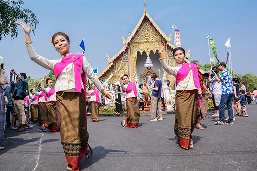 Wat Phra Singh Songkran Chiang Mai 2026 Pi Mai Muang